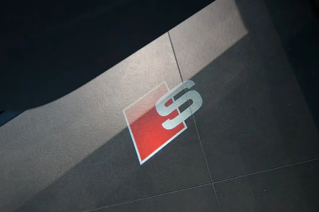 Audi Q8 - Thumbnail 10