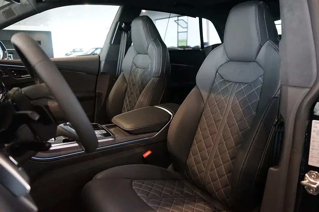 Audi Q8 - Thumbnail 4