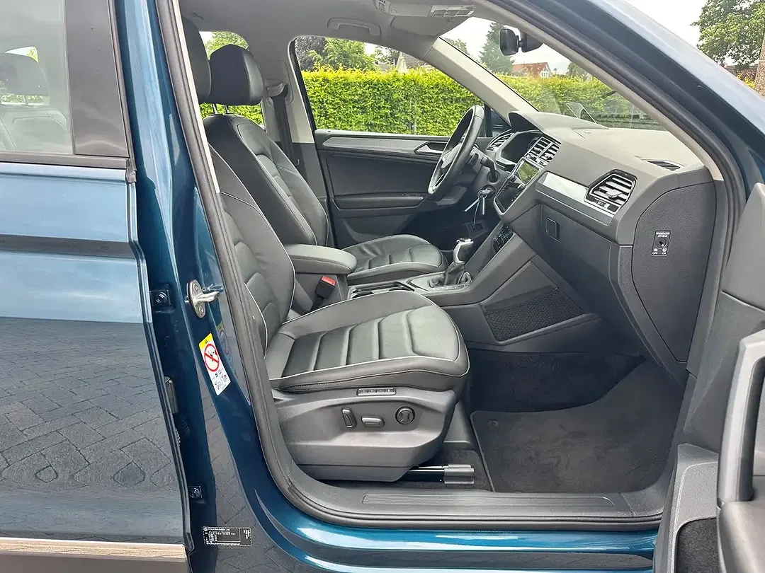 Volkswagen Tiguan - Thumbnail 11