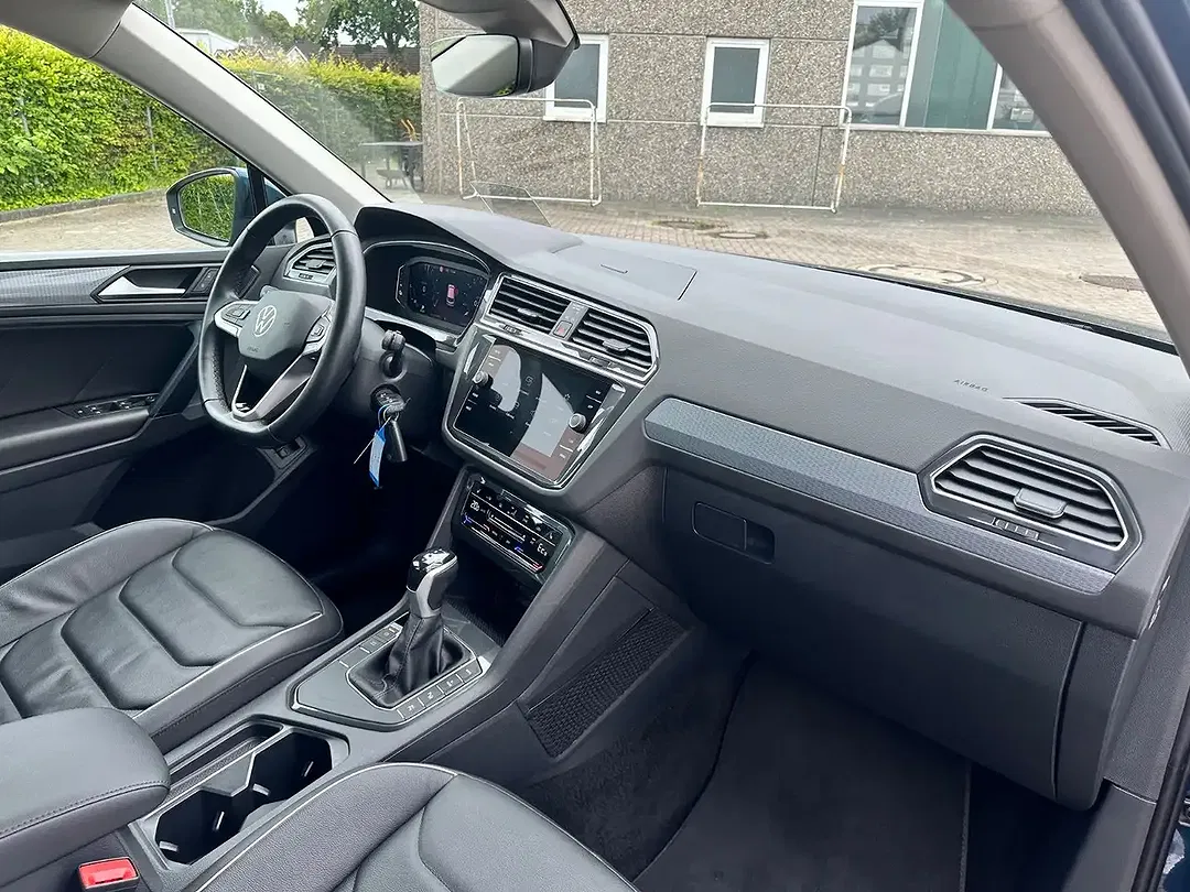 Volkswagen Tiguan - Thumbnail 12