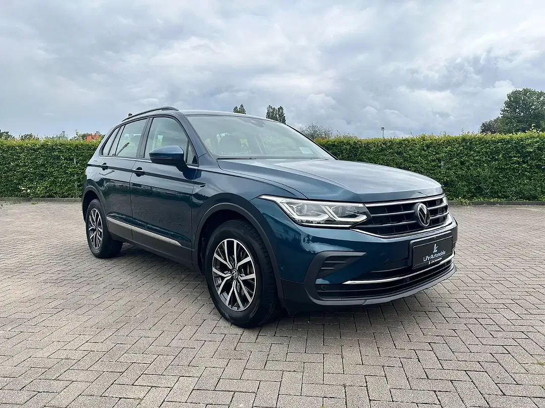 Volkswagen Tiguan - Thumbnail 3