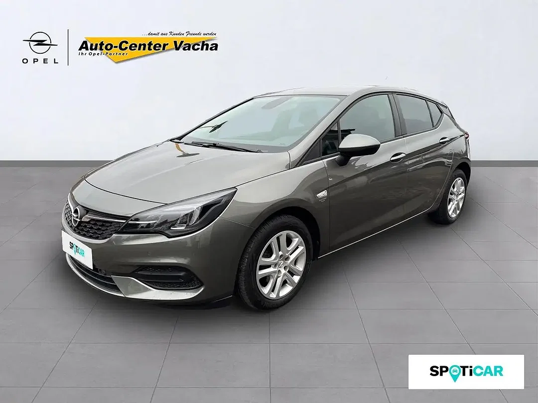 Opel Astra - Afbeelding 1