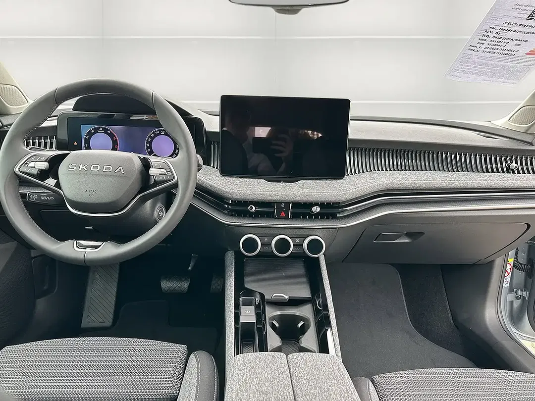 Skoda Superb - Thumbnail 14