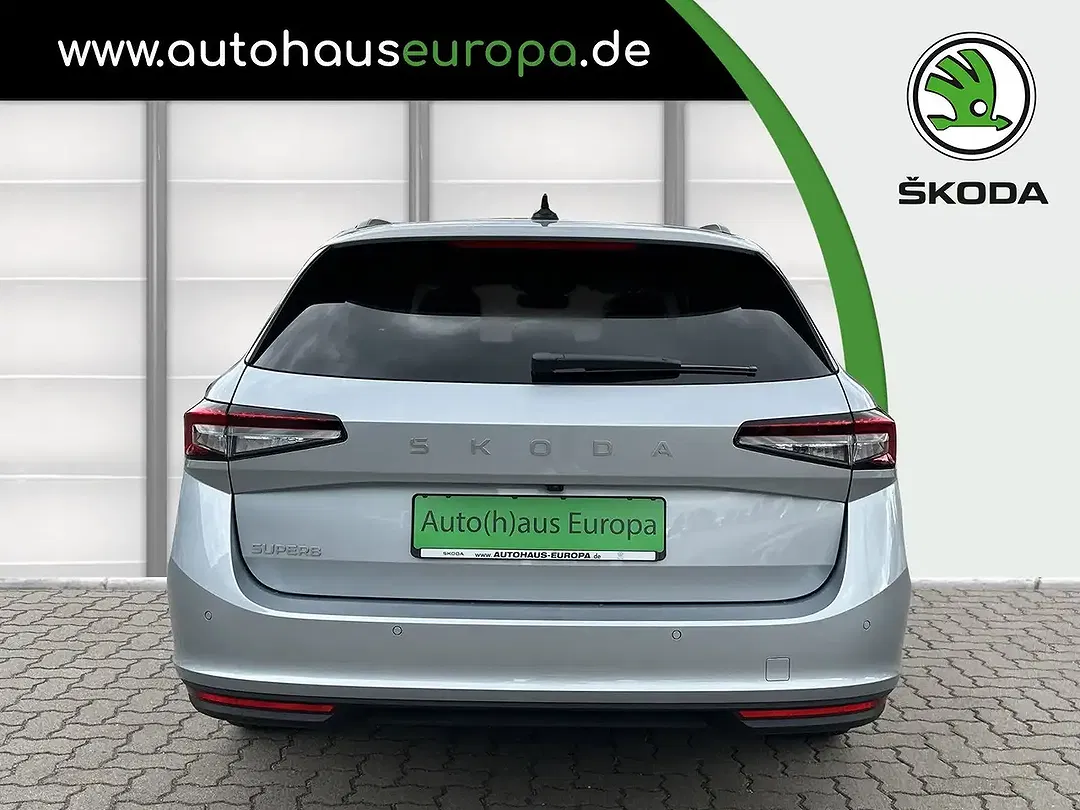 Skoda Superb - Thumbnail 3