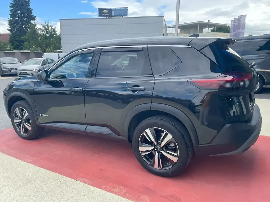 Nissan X-Trail - Thumbnail 4