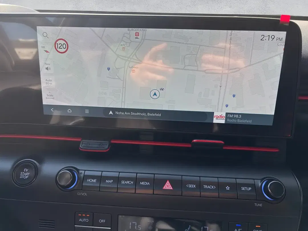 Hyundai KONA - Thumbnail 11