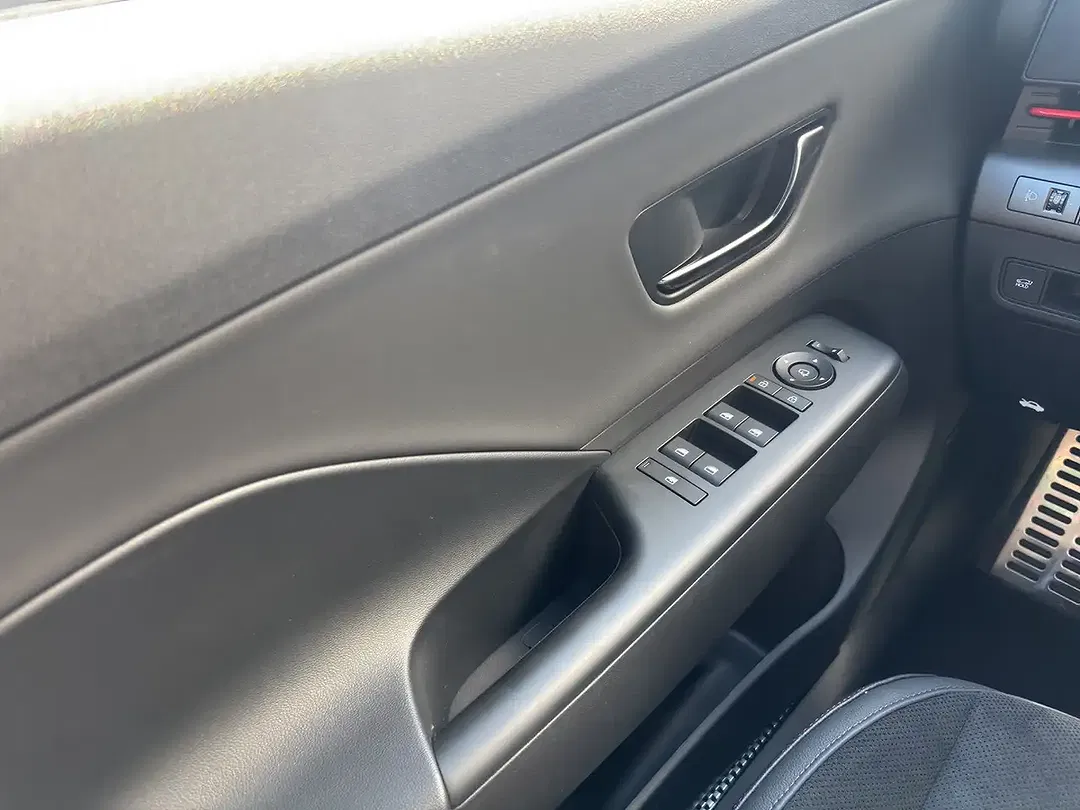 Hyundai KONA - Thumbnail 13