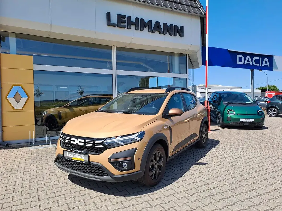 Dacia Sandero - Thumbnail 1
