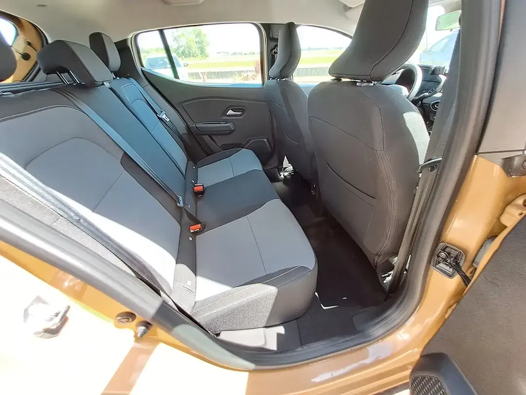Dacia Sandero - Thumbnail 15