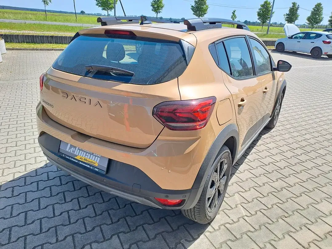 Dacia Sandero - Thumbnail 5