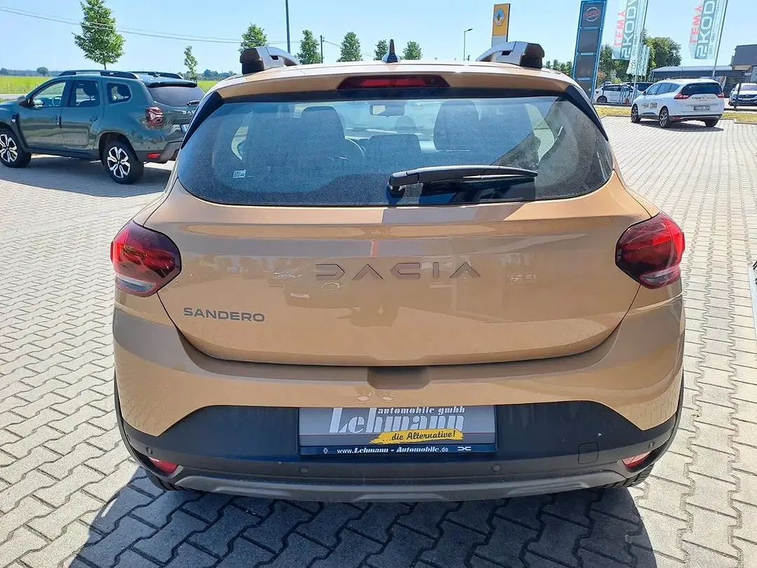 Dacia Sandero - Thumbnail 6