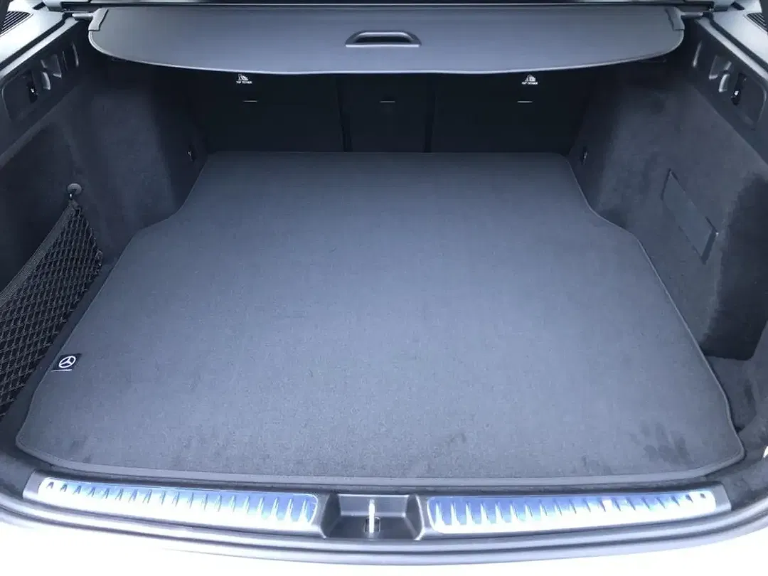 Mercedes-Benz C 200 - Thumbnail 12