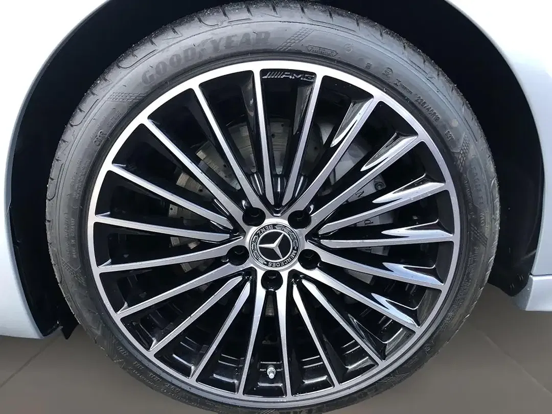 Mercedes-Benz C 200 - Thumbnail 8