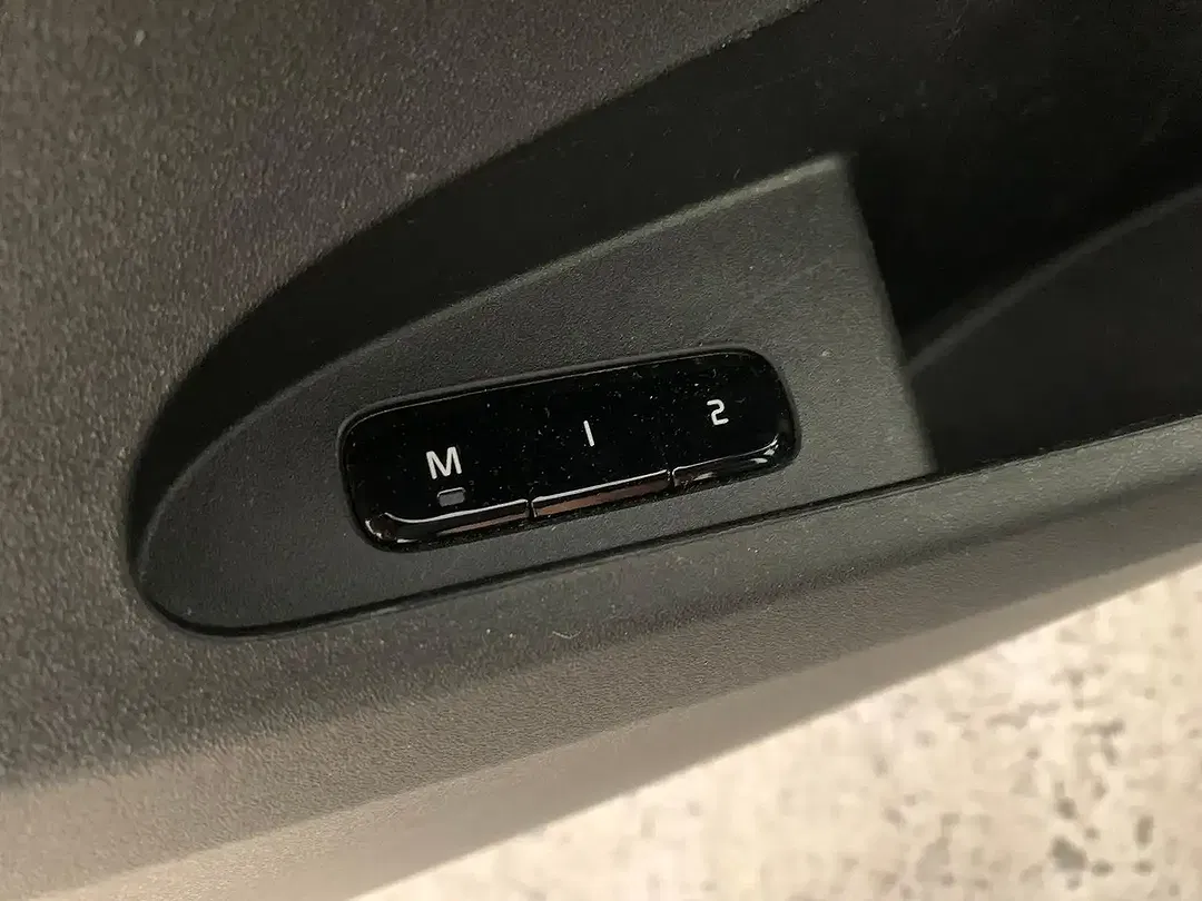Polestar 2 - Thumbnail 9