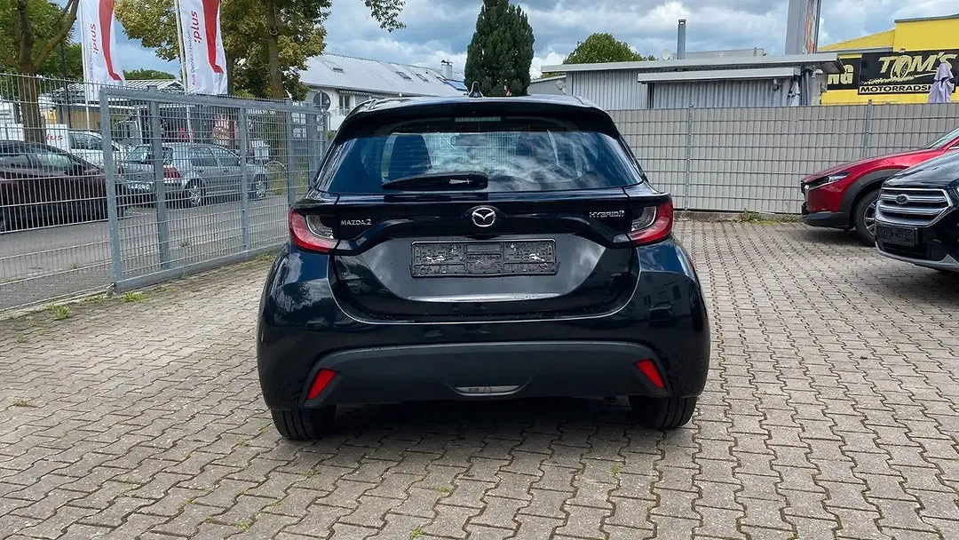 Mazda 2 - Thumbnail 6