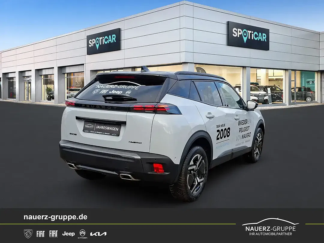 Peugeot 2008 - Thumbnail 2