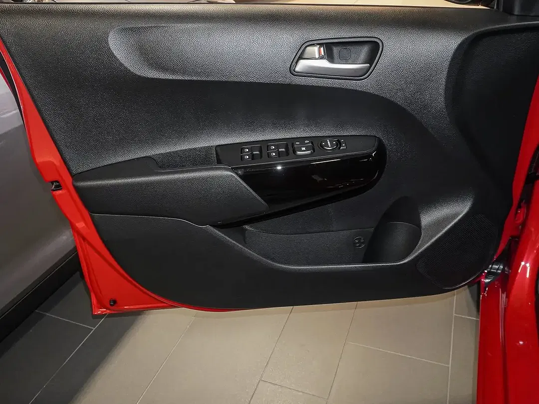 Kia Picanto - Thumbnail 13
