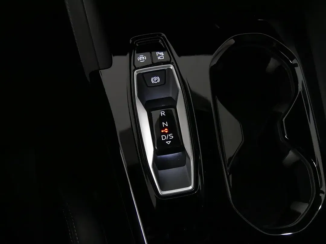Audi SQ5 - Thumbnail 10