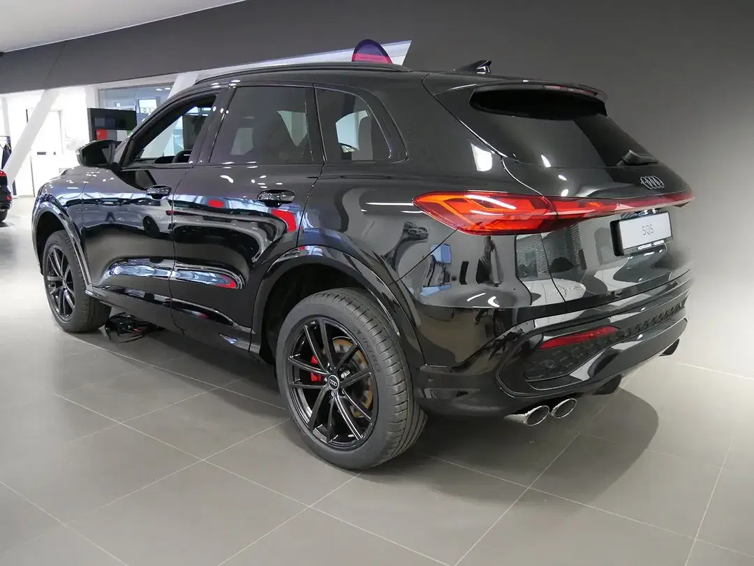 Audi SQ5 - Thumbnail 3