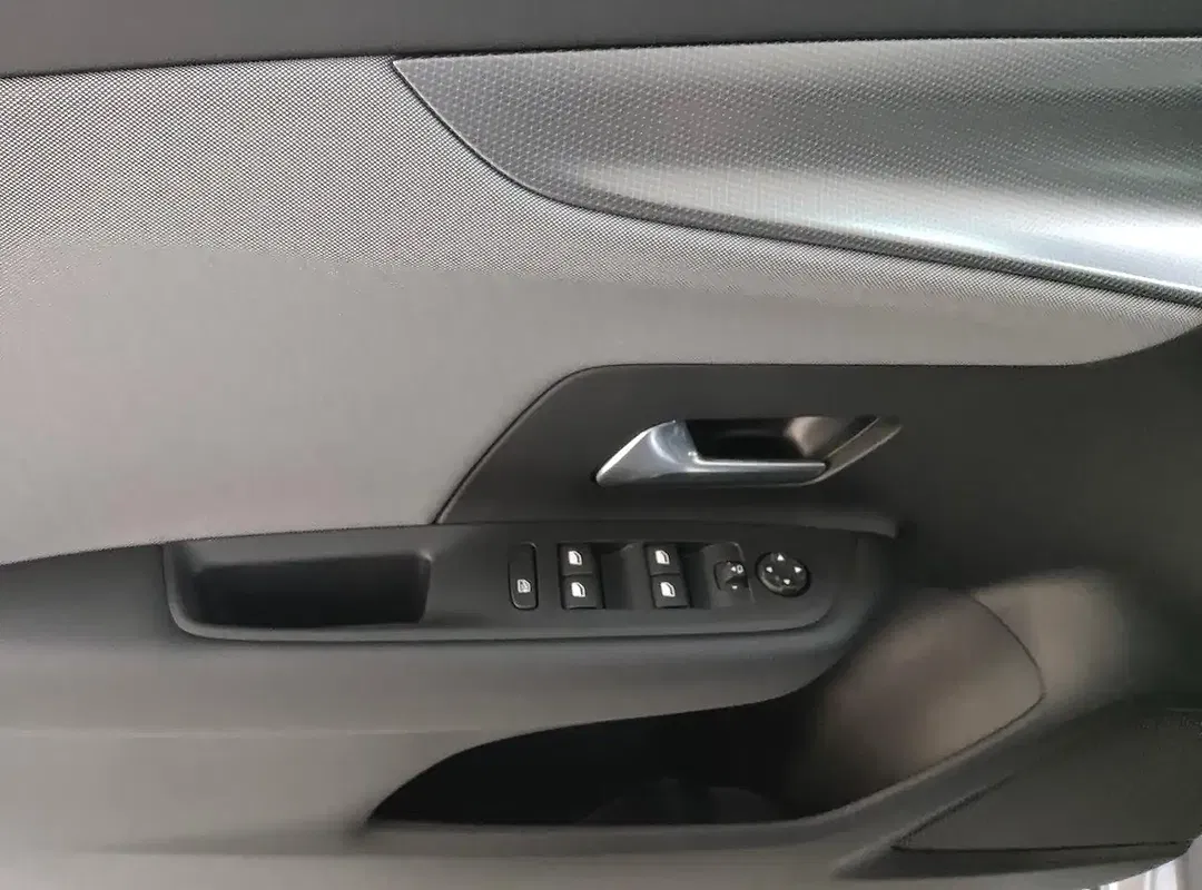 Opel Mokka - Thumbnail 10