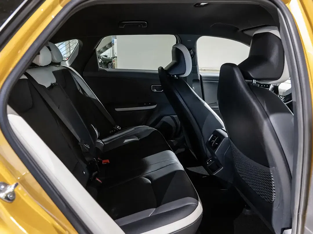 Kia K4 - Thumbnail 8