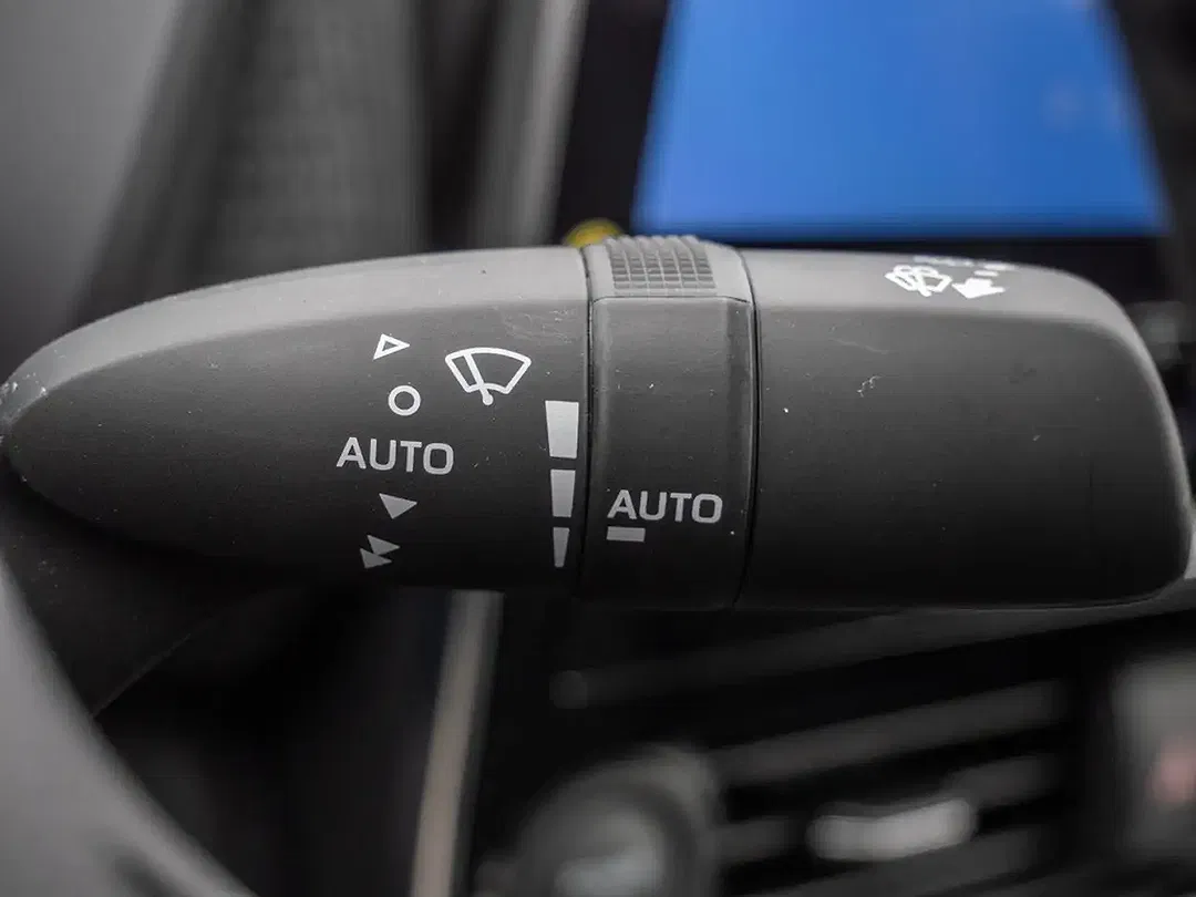 Subaru Solterra - Thumbnail 14