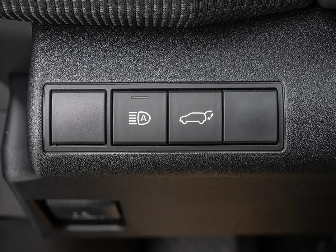 Subaru Solterra - Thumbnail 15