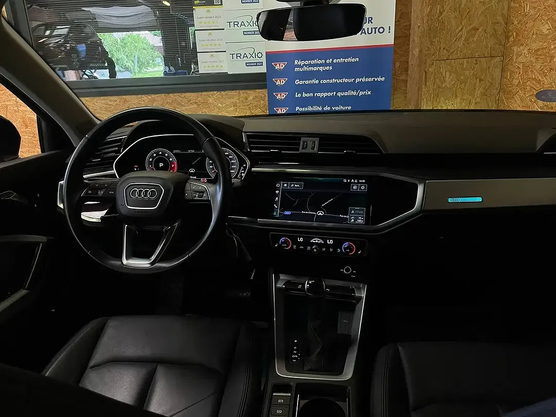 Audi Q3 - Thumbnail 8