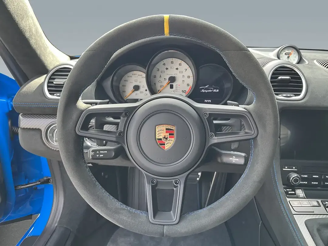 Porsche 718 Spyder - Thumbnail 10