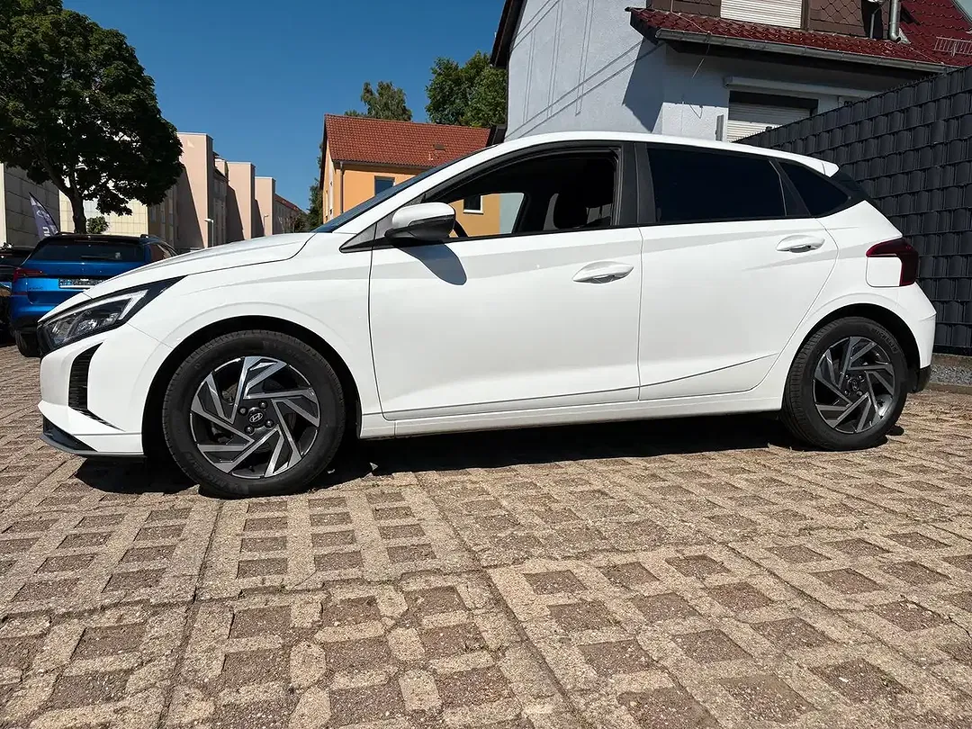 Hyundai i20 - Thumbnail 7