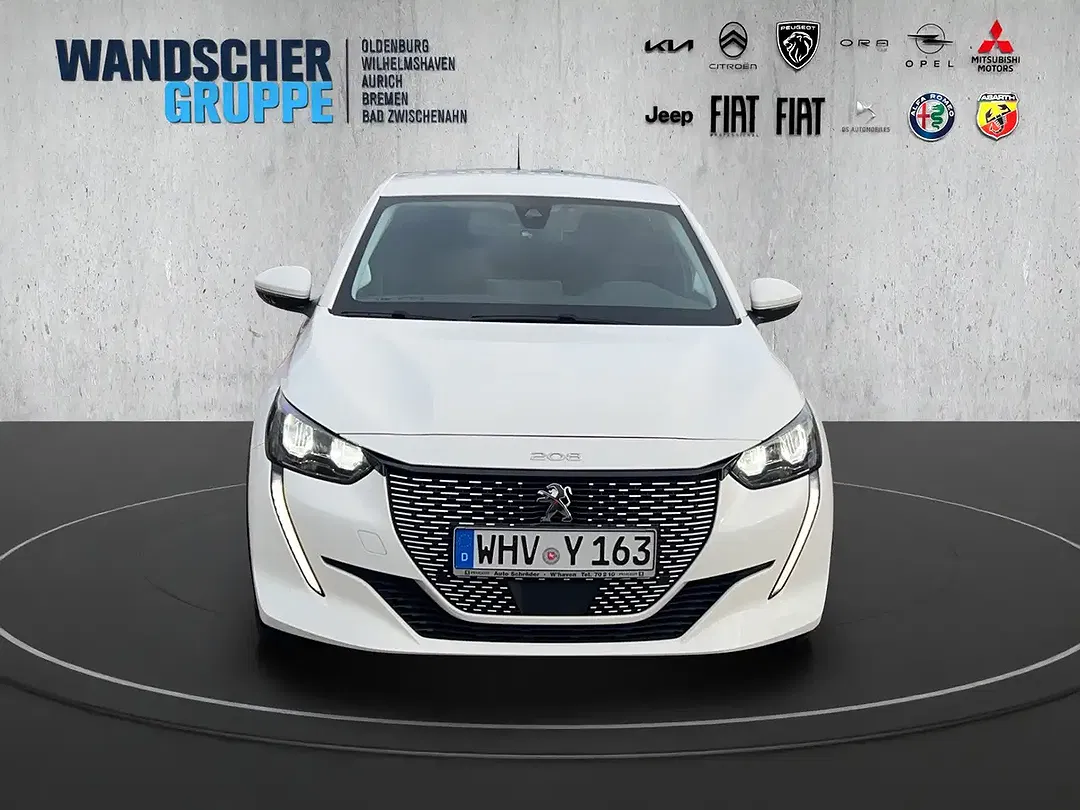 Peugeot 208 - Thumbnail 10