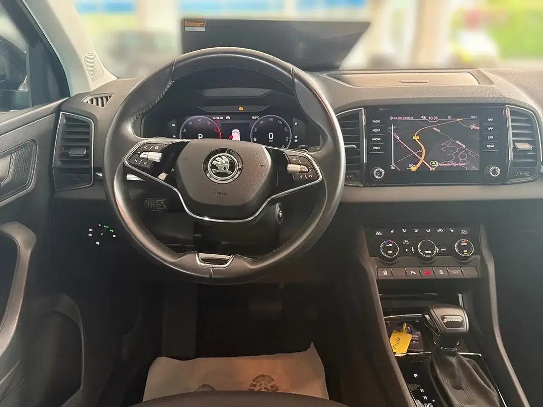 Skoda Karoq - Thumbnail 10