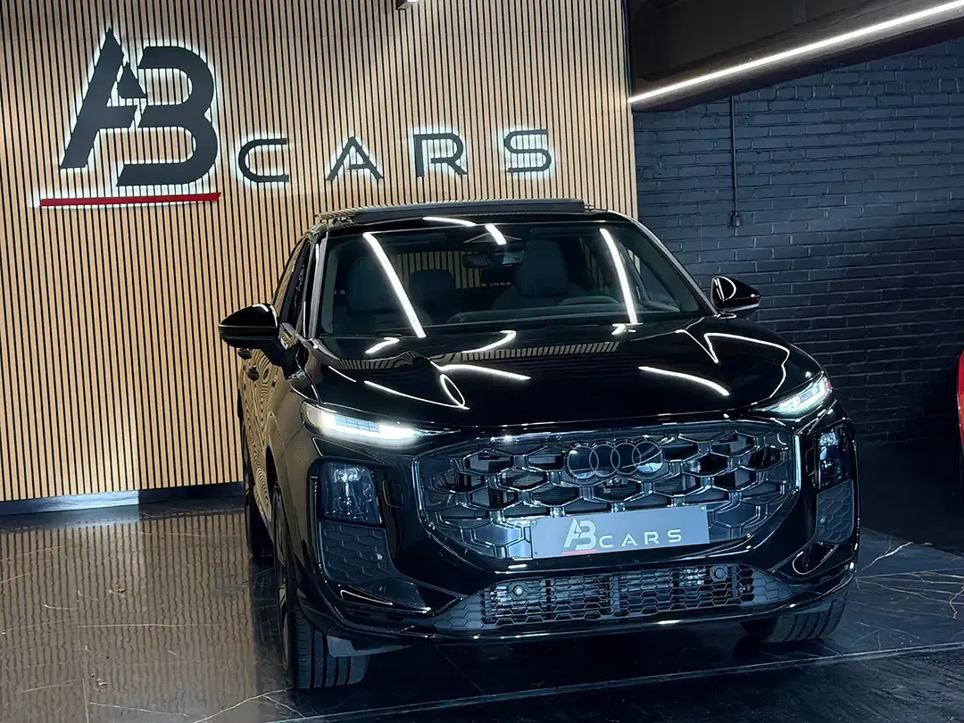 Audi Q3 - Thumbnail 2