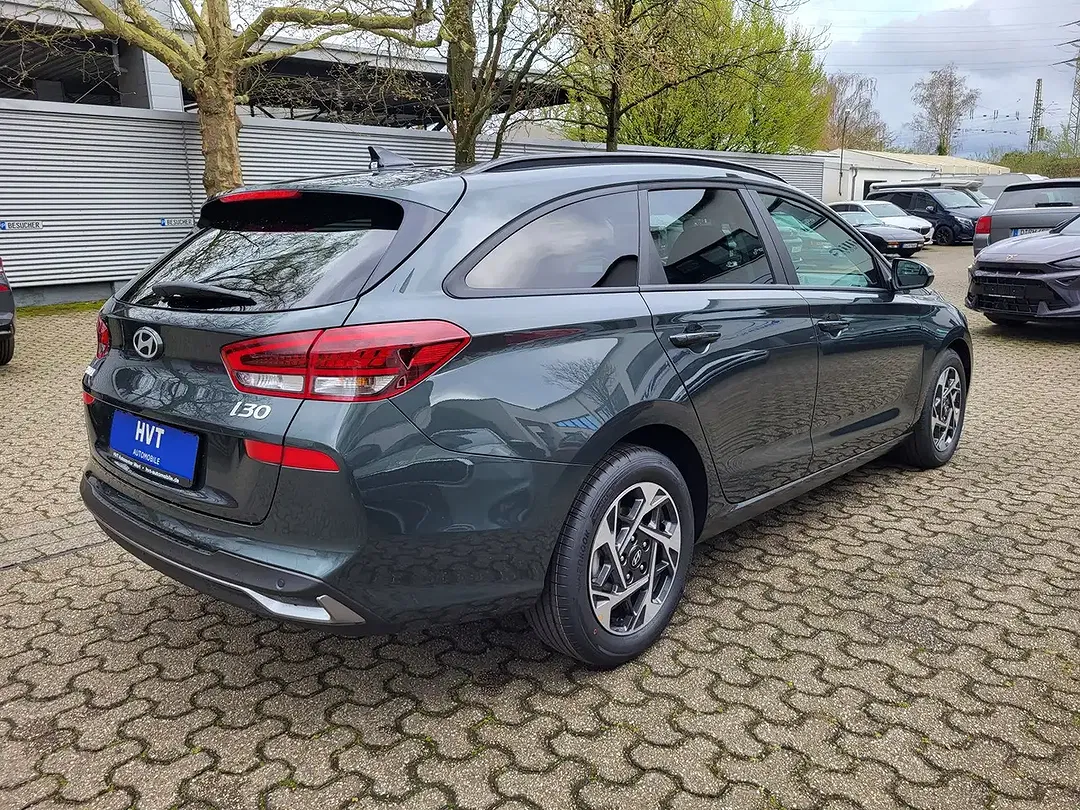 Hyundai i30 - Thumbnail 10