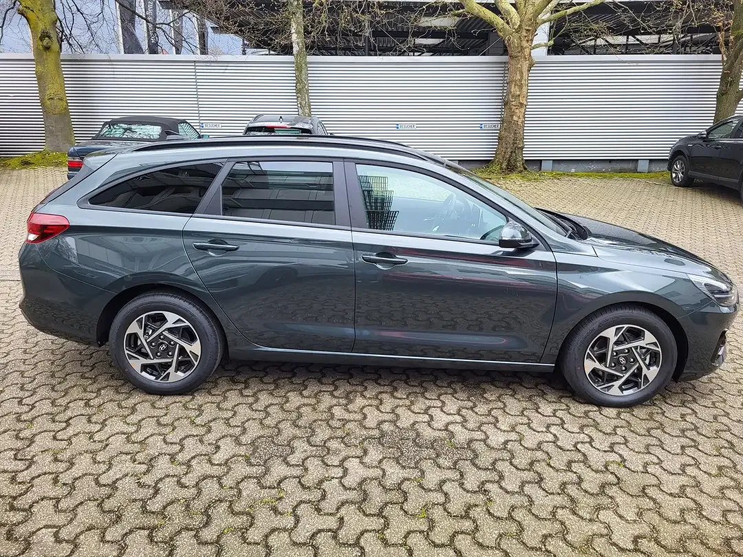 Hyundai i30 - Thumbnail 7