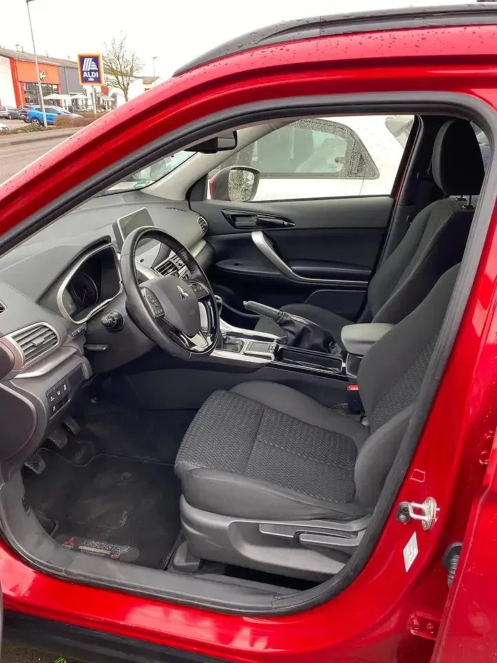 Mitsubishi Eclipse Cross - Thumbnail 7