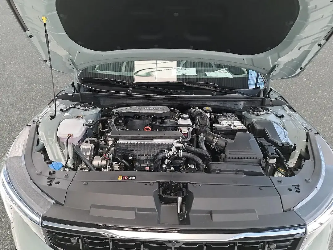 Kia K4 - Thumbnail 15