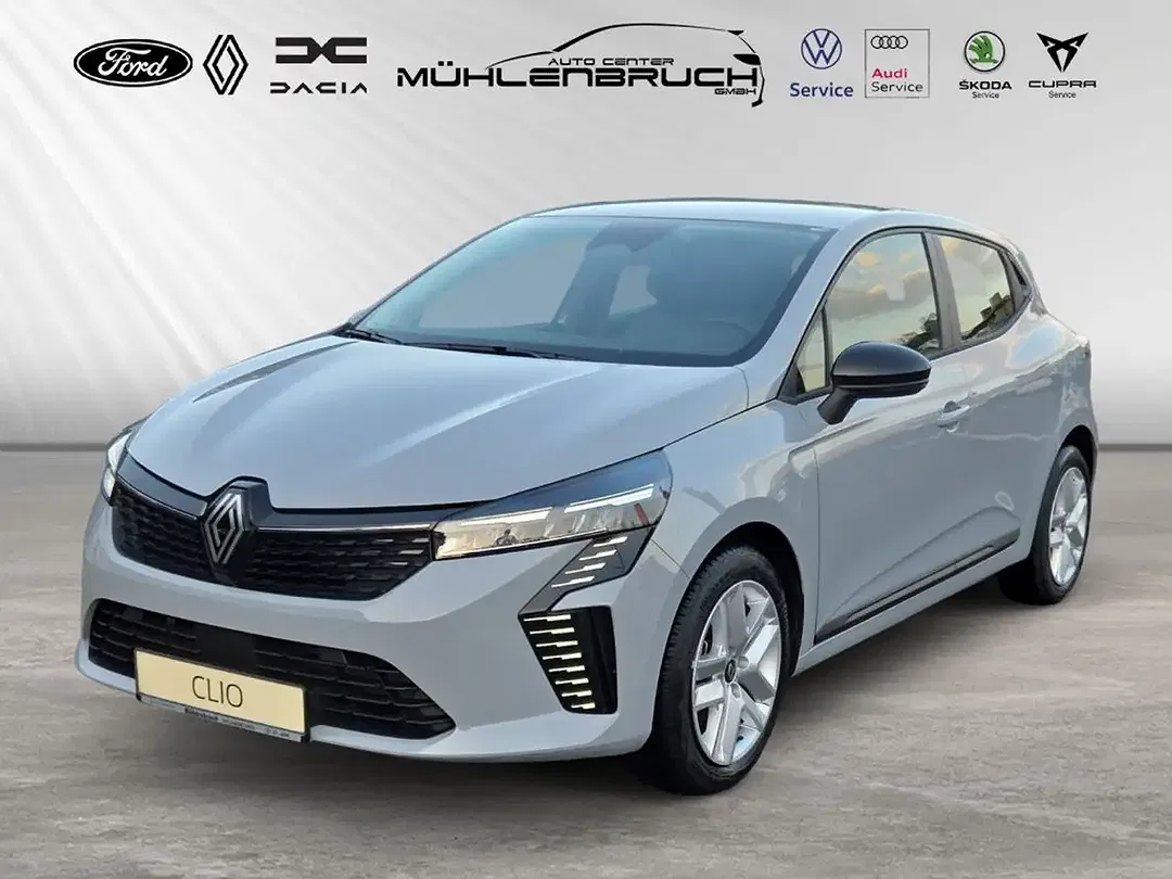 Renault Clio - Thumbnail 1