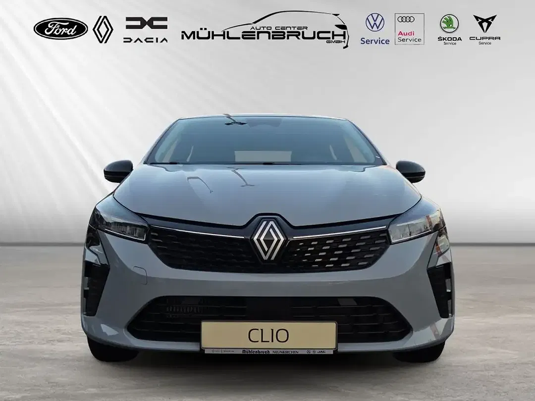 Renault Clio - Thumbnail 2