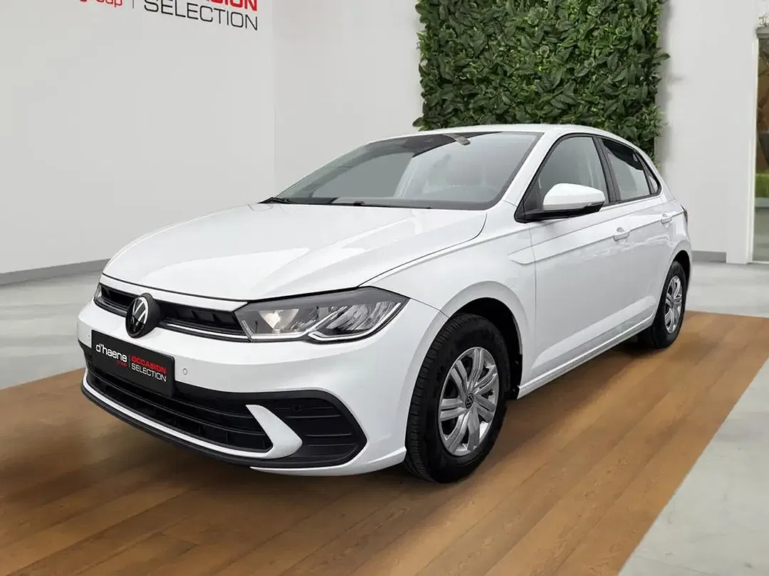 Volkswagen Polo - Thumbnail 1
