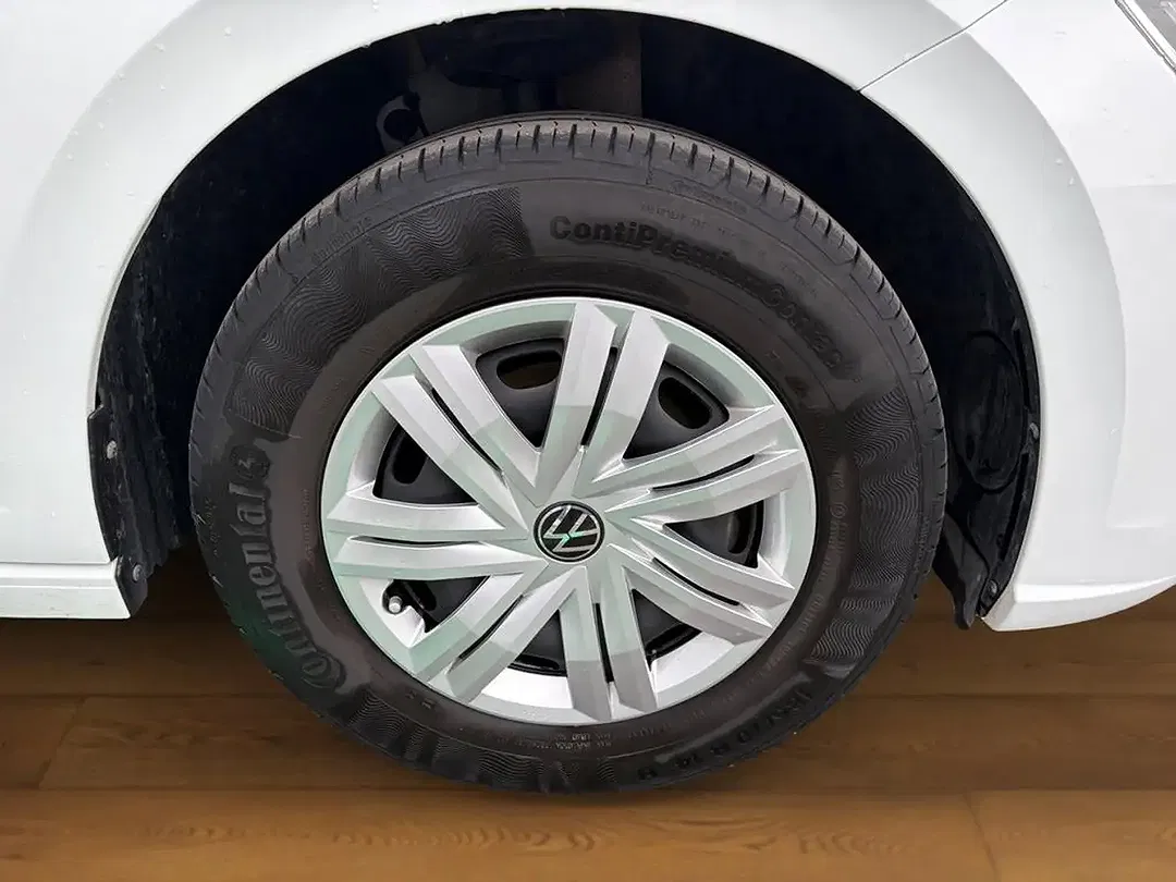 Volkswagen Polo - Thumbnail 9