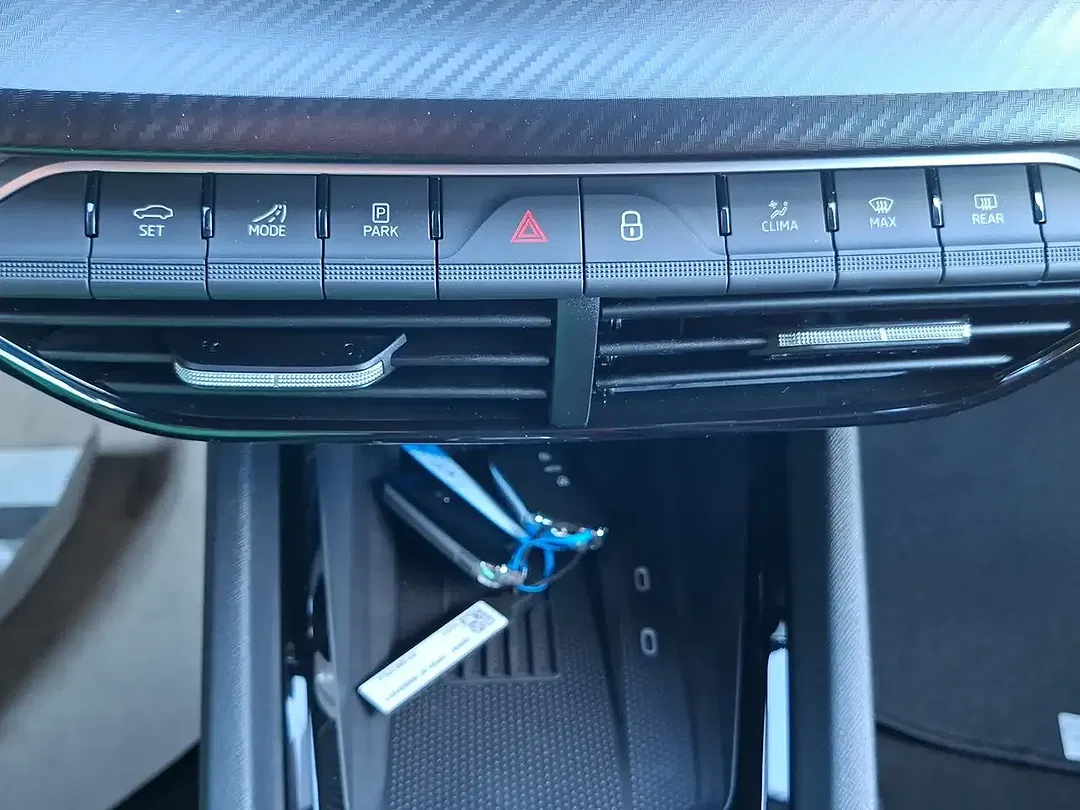 Skoda Octavia - Thumbnail 23