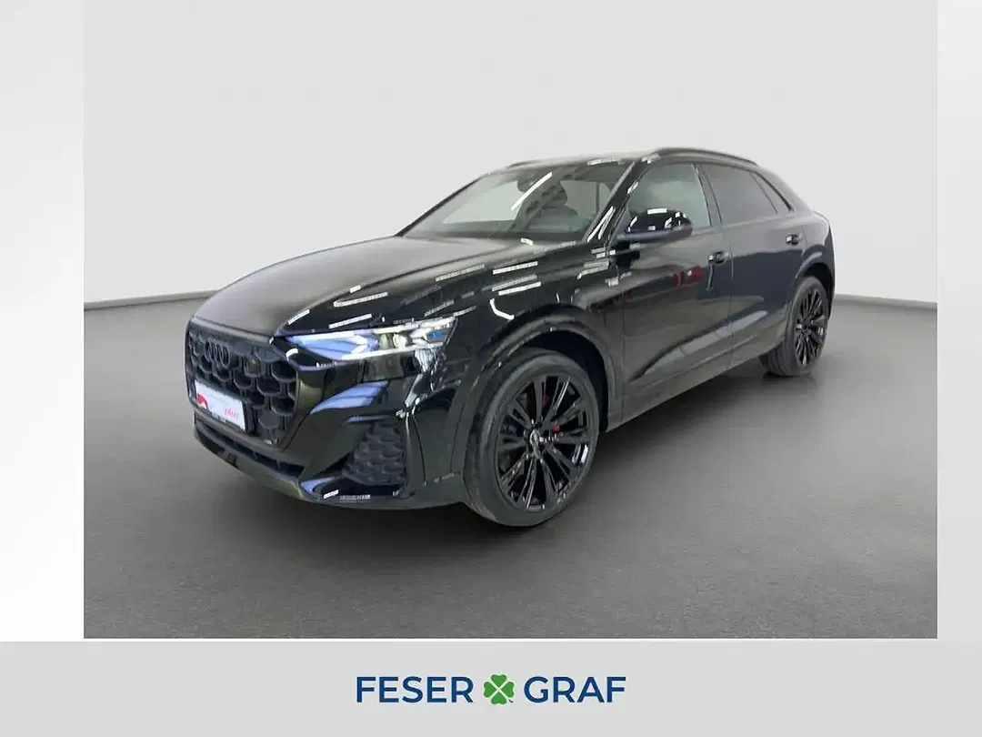 Audi Q8 - Thumbnail 1