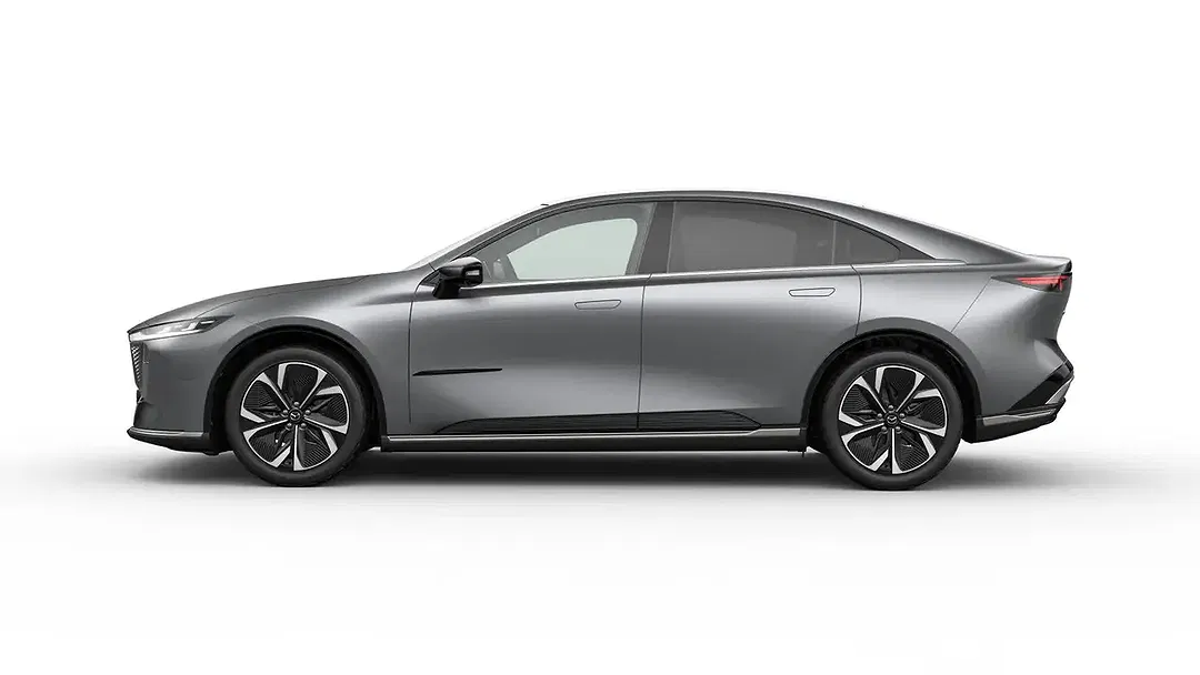 Mazda 6e - Thumbnail 4