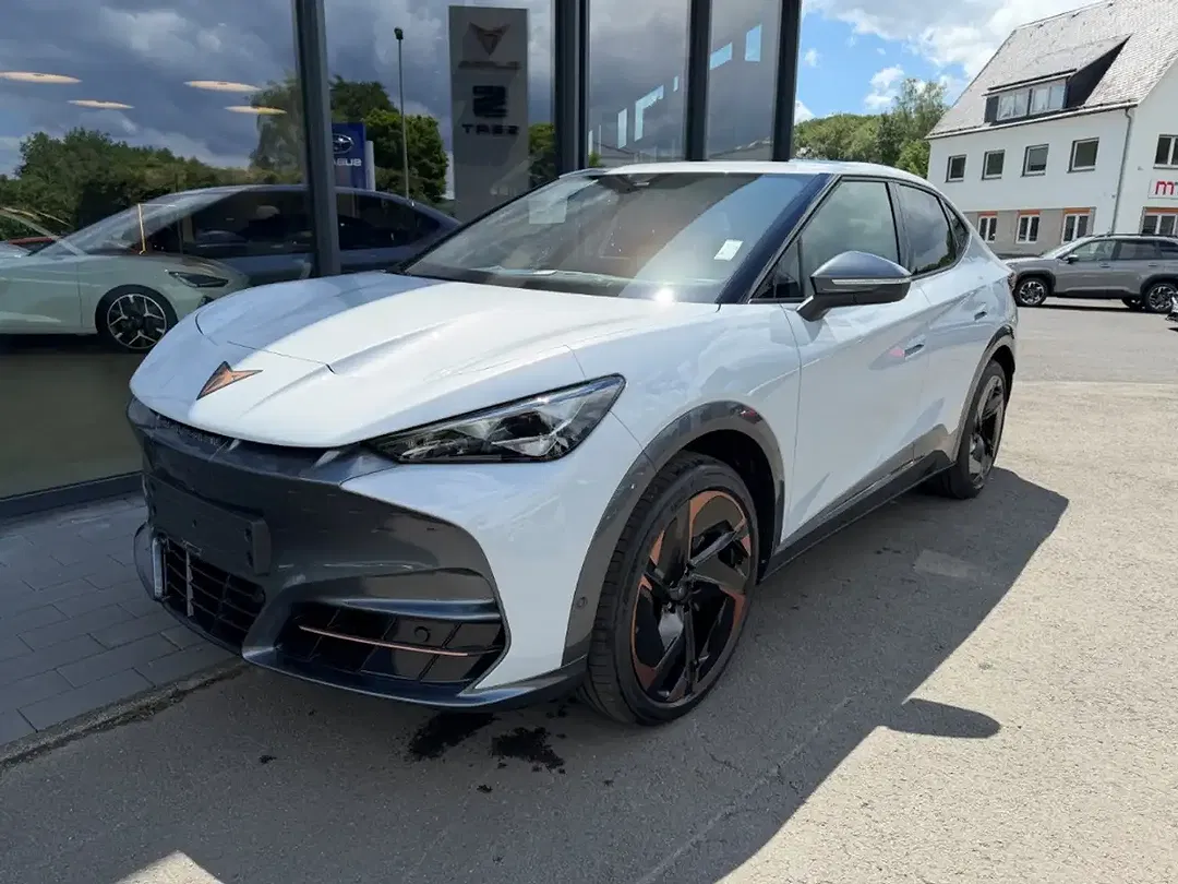 CUPRA Tavascan - Thumbnail 4