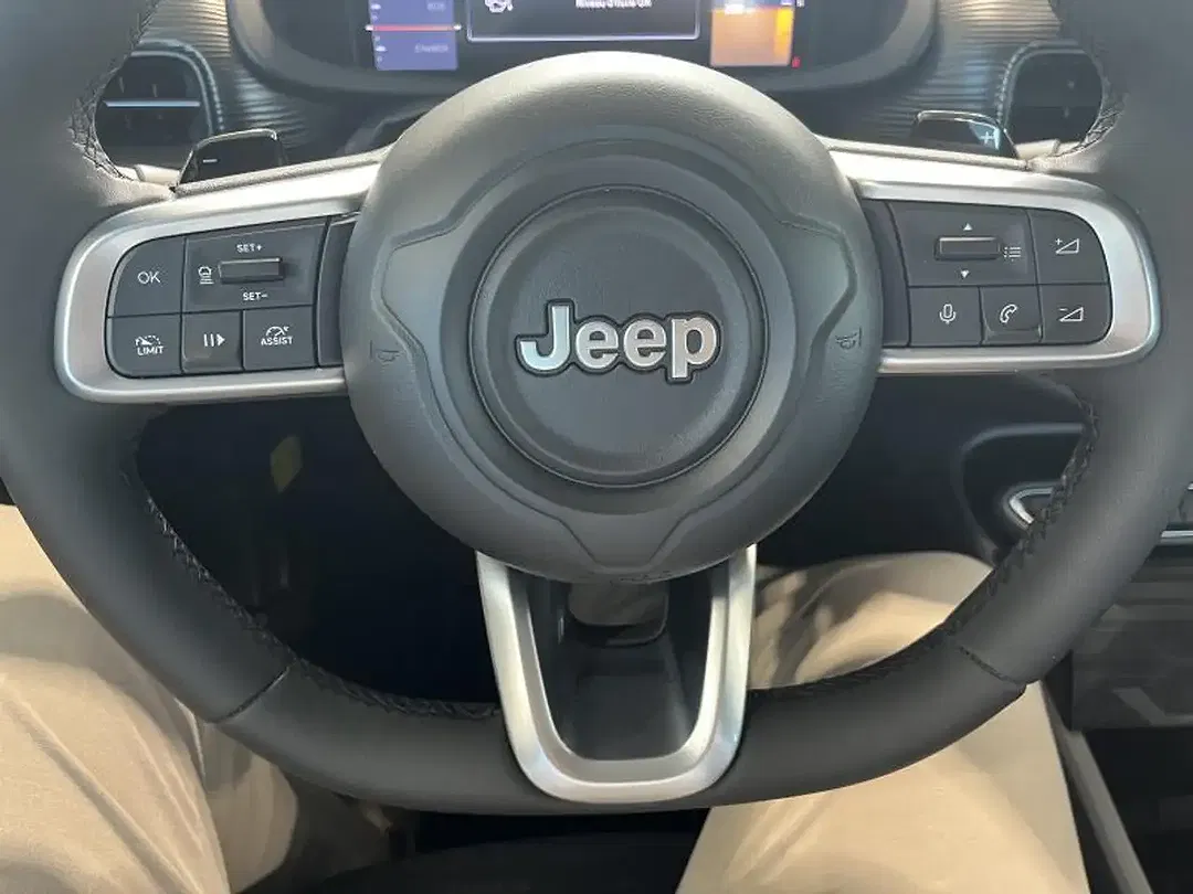 Jeep Avenger - Thumbnail 12