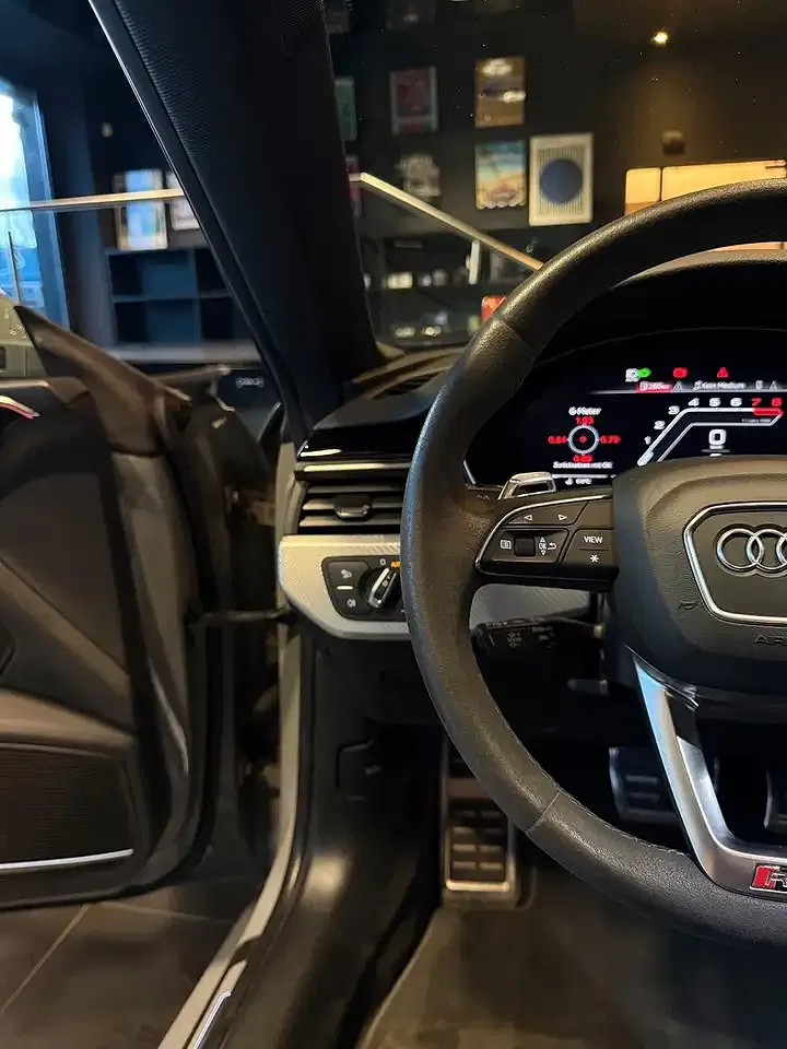 Audi RS5 - Thumbnail 19