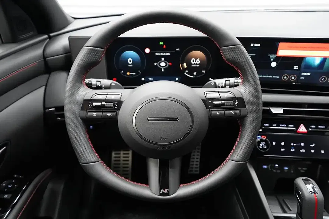 Hyundai TUCSON - Thumbnail 9