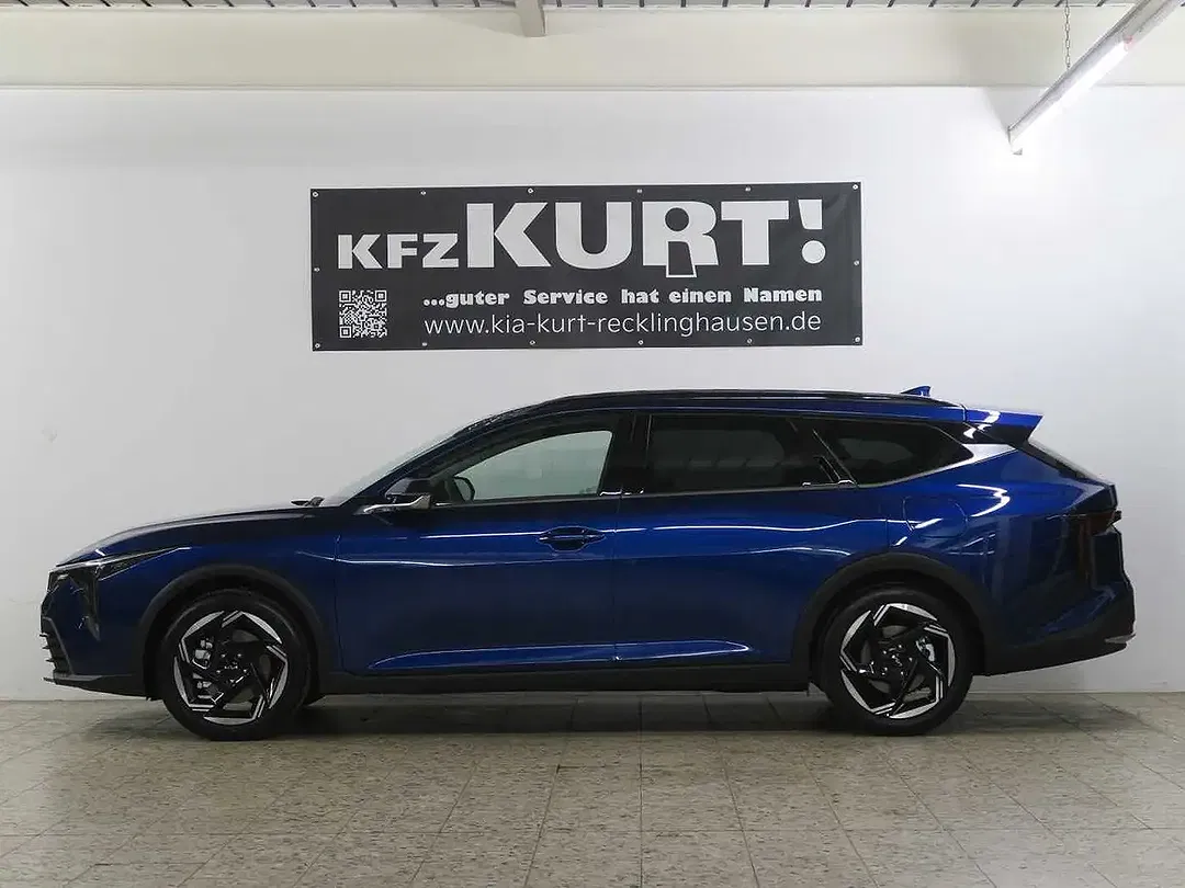 Kia K4 - Thumbnail 3