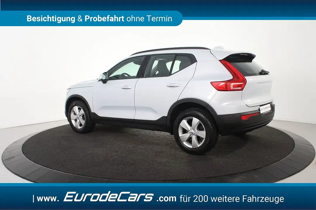 Volvo XC40 - Thumbnail 6